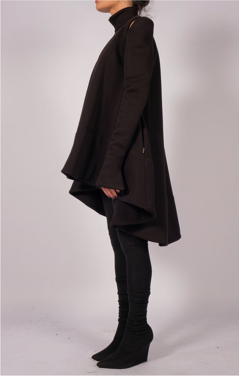 Short Sweatshirt Dress with Shoulder Detail L/XL
