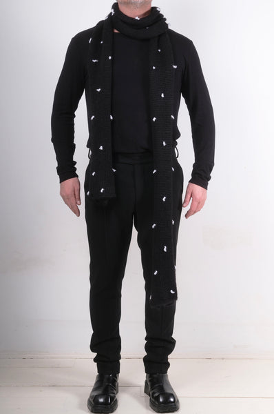 Knitted Scarf with Polka Dots by David's Road 
