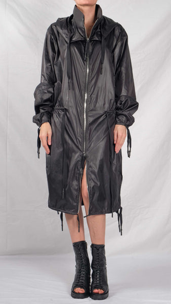 Hooded Raincoat by David's Road 